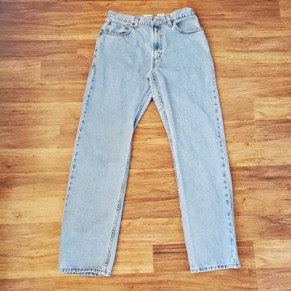 Vintage Levi's 505 32" X 33" Regular Fit Jeans (TAG SIZE 34" X 34")